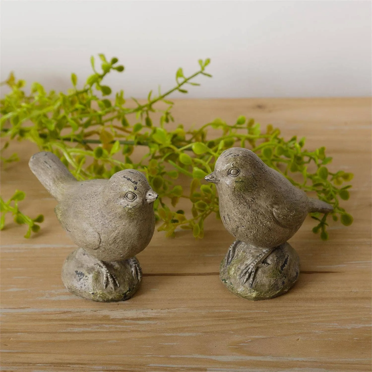 1kPrimitive-Farmhouse-Vintage-Look-2-pc-Cement-Finish-Birds_1