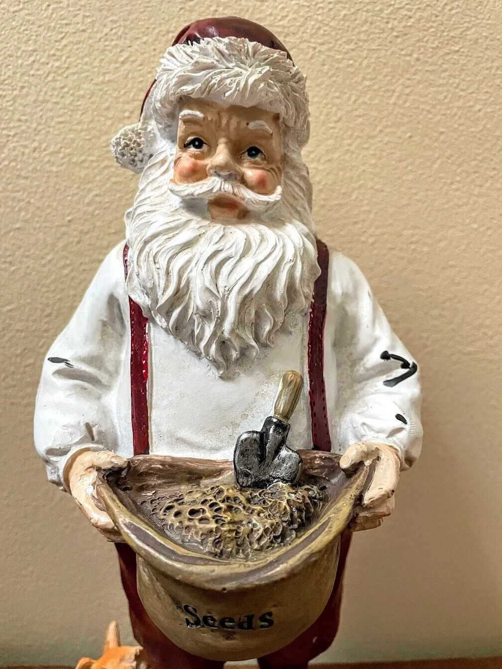 1xFarmhouse-Christmas-Rustic-10-Santa-Figurine-with-Holiday-Dog_1