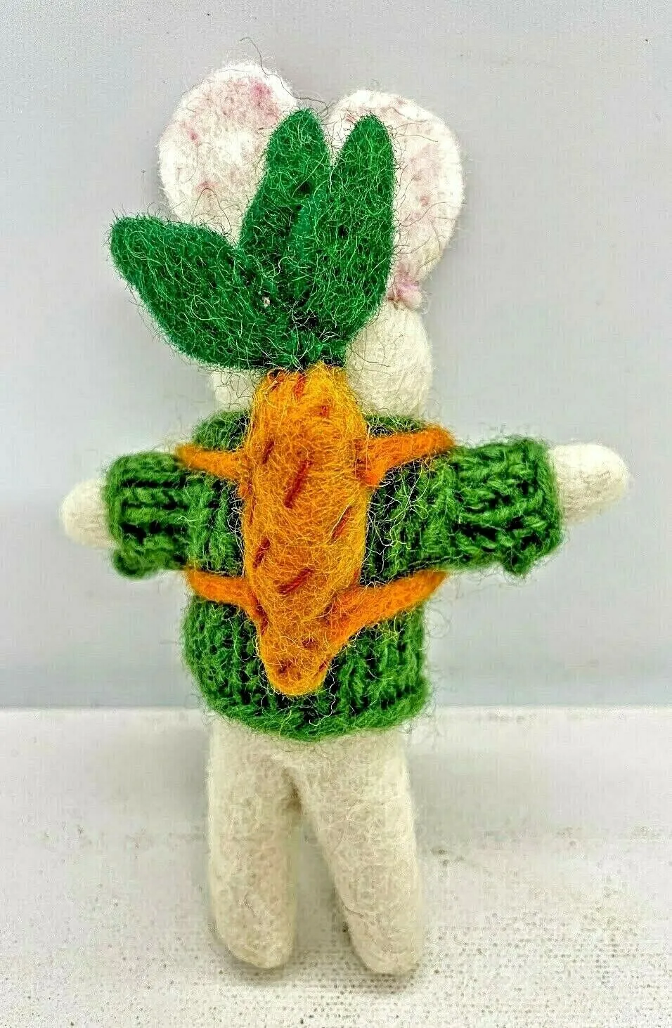 4kPrimitive-Folk-Art-Handmade-Felted-Wool-Ronnie-Rabbit-with-Carrot-Backpack_1